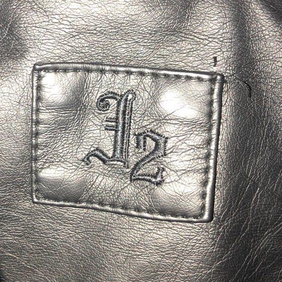 Leather jacket - Picture 3 of 8